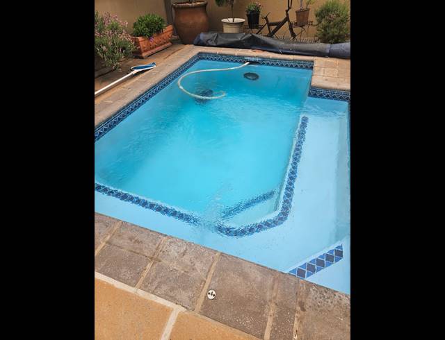 4 BEDROOM HOUSE FOR SALE IN VANDERBIJLPARK SW 5